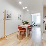 Modern Quiet Next To Wenceslas Square - Vs Apartment