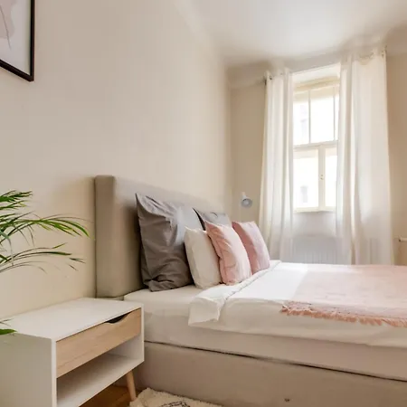 Appartement Modern Quiet Next To Wenceslas Square - Vs