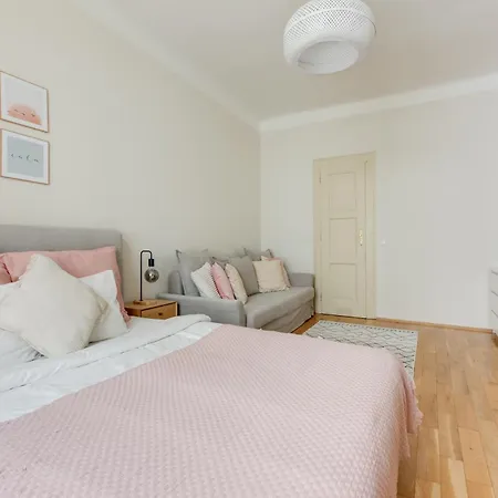 Modern Quiet Next To Wenceslas Square - Vs 公寓 *