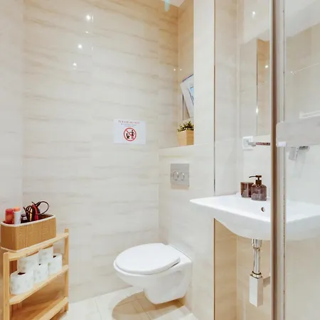 公寓 Modern Quiet Next To Wenceslas Square - Vs *