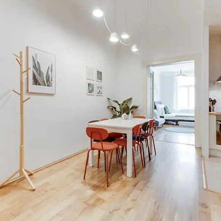 Modern Quiet Next To Wenceslas Square - Vs 公寓