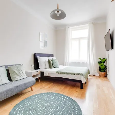 Modern Quiet Next To Wenceslas Square - Vs 公寓